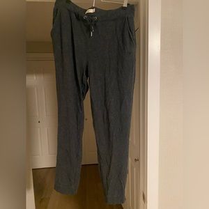 Ugg Womens Jogger sweats Sz M